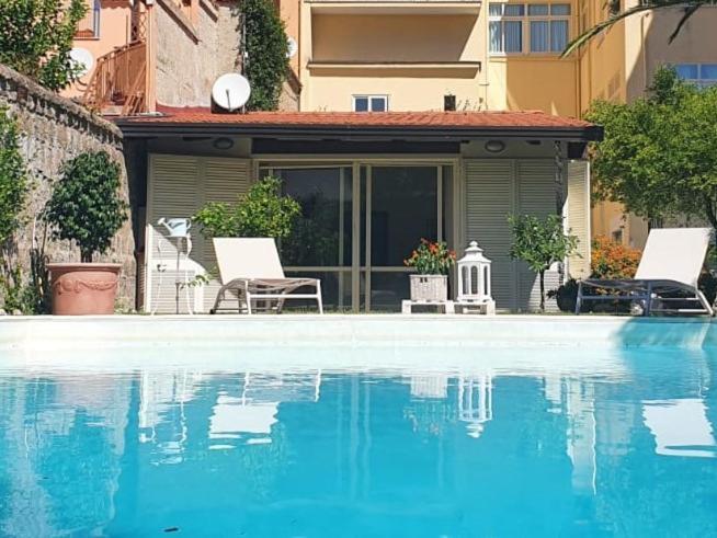 Casa Castagna Bed & Breakfast Caserta Exterior photo