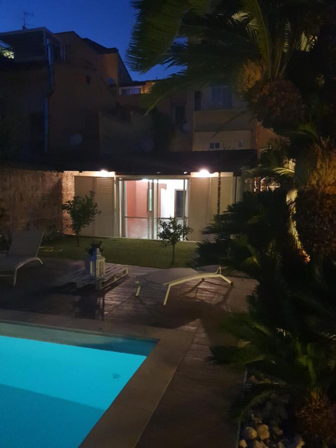 Casa Castagna Bed & Breakfast Caserta Exterior photo
